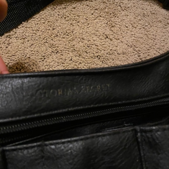 VICTORIAS SECRET EMPLOYEE FANNY PACK - Picture 2 of 4